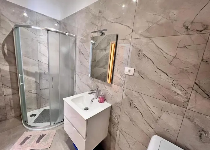 Διαμέρισμα Leptiric