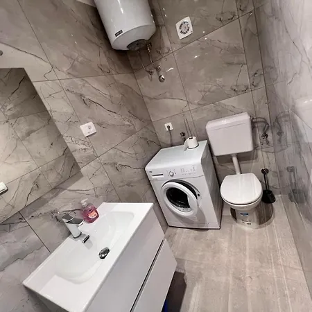 Leptiric Lägenhet Pula