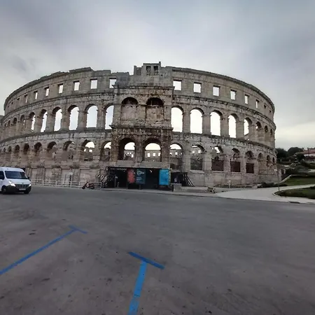 Lägenhet Leptiric *