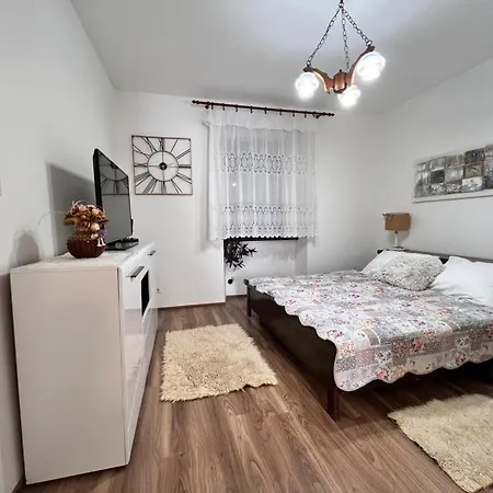 Leptiric Apartmán Pula